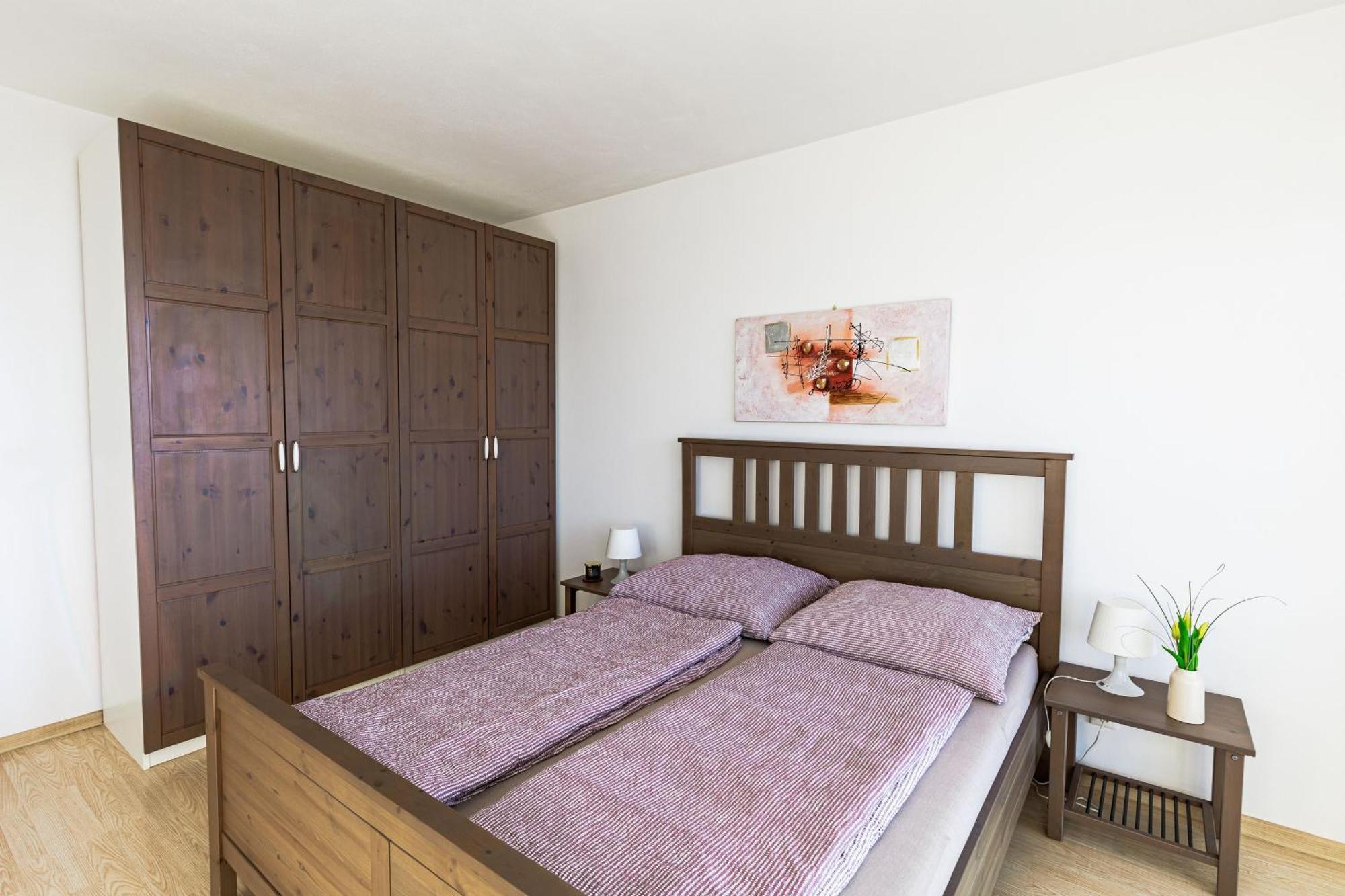 Sunny Apartment With Amazing Terrace On The 13Th Floor Near City Center Братислава Экстерьер фото